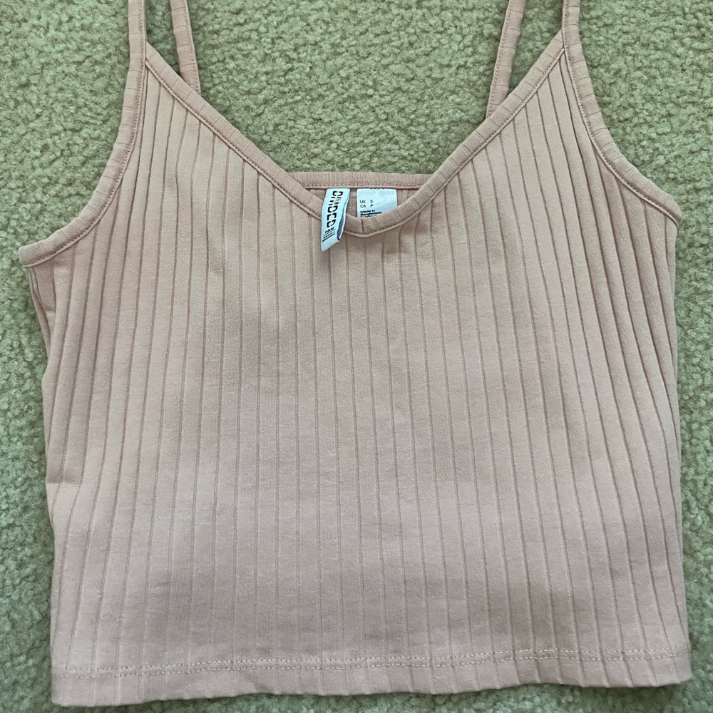 Divided ribbed cropped cami